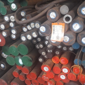 THÉP TRÒN ĐẶC SCM440 PHI 95