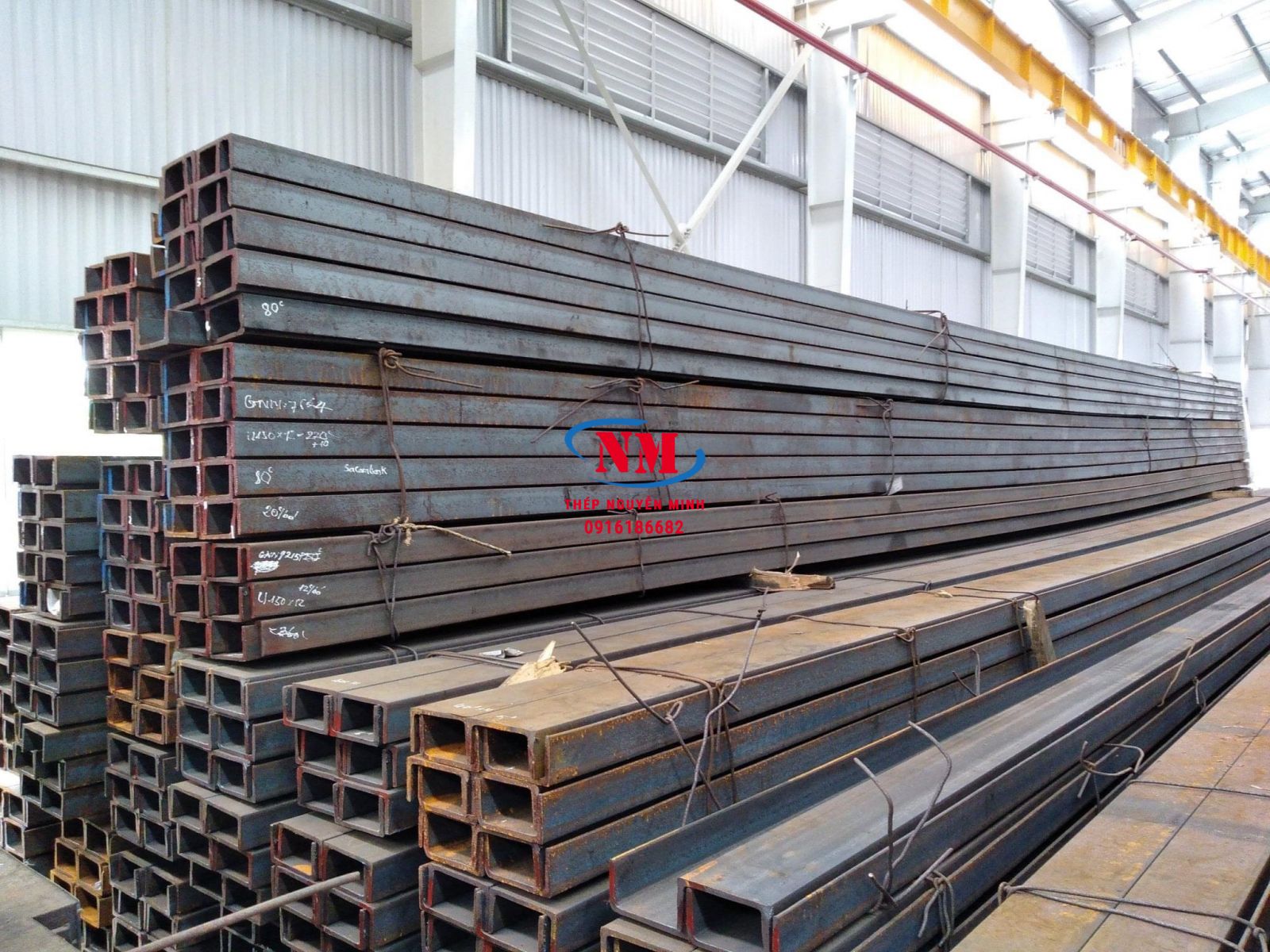 THÉP HÌNH CHỮ U TIÊU CHUẨN  Q235 / XAD GỒ U TIÊU CHUẨN 235 - SẮT THÉP NGUYỄN MINH